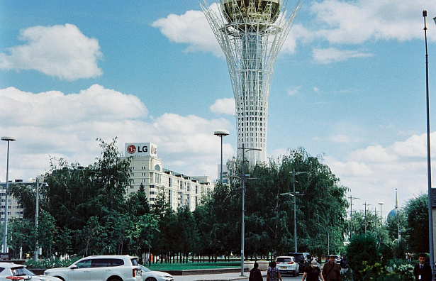Монумент «Астана Байтерек»