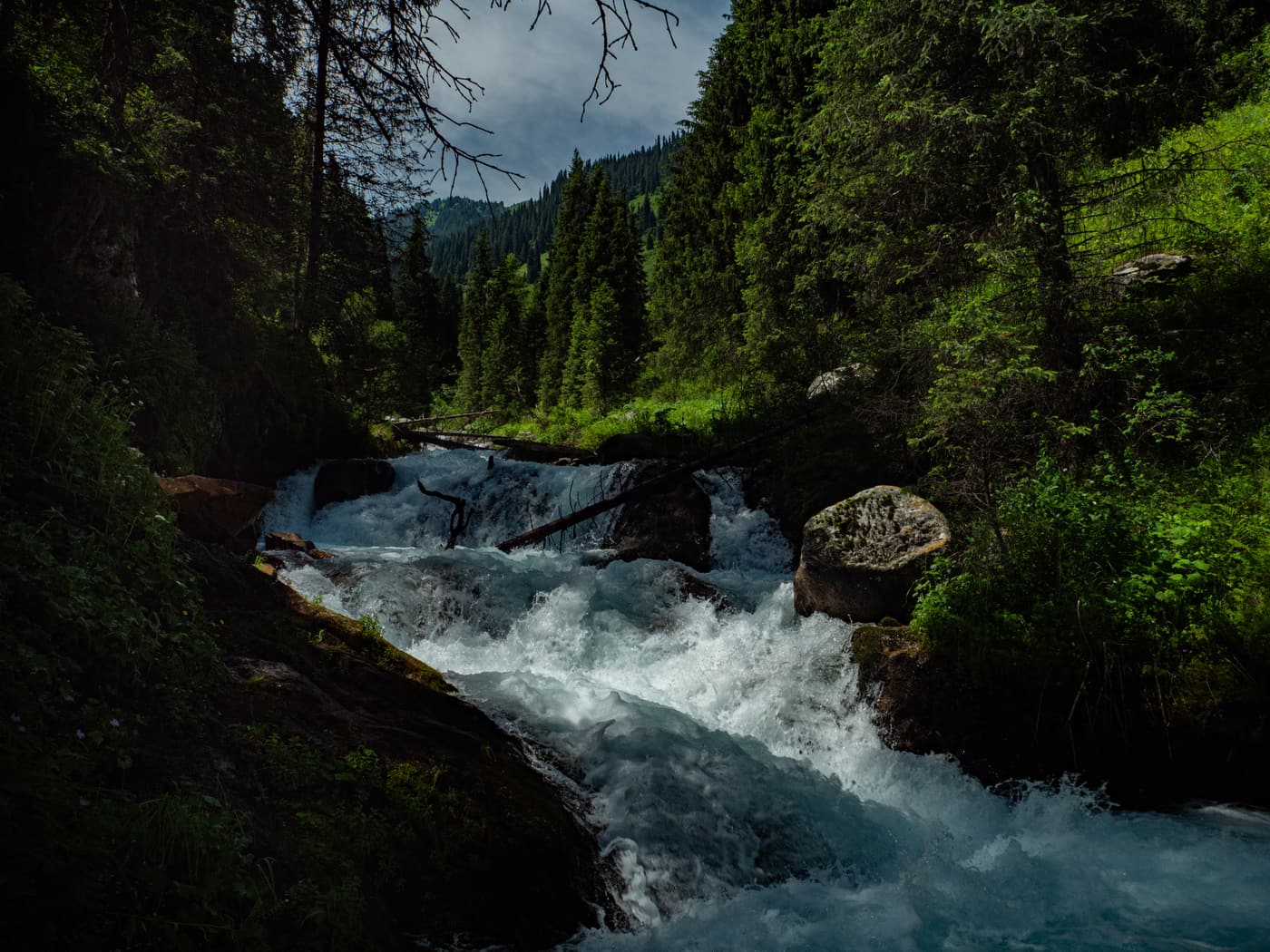 Горячие источники Алмарасан nature and attractions in Kazakhstan