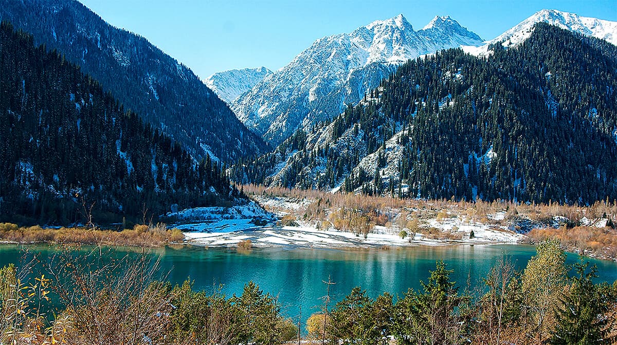 Озеро Иссык (Есик) nature and attractions in Kazakhstan