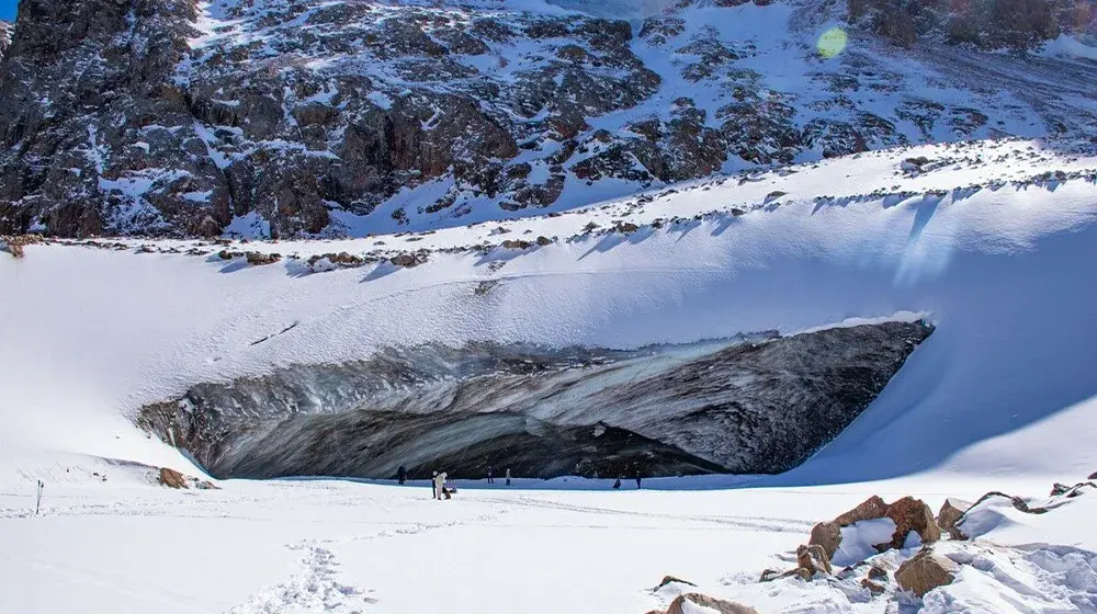 Шымбулак и Медеу: восхождение к леднику Богдановича Tour landscape in Kazakhstan